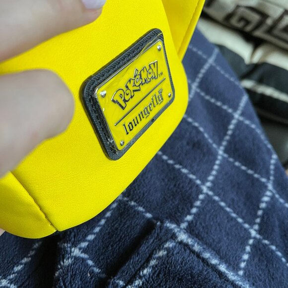 Pikachu Pokemon mini backpack, NWT, Genuine, High quality - Picture 10 of 14